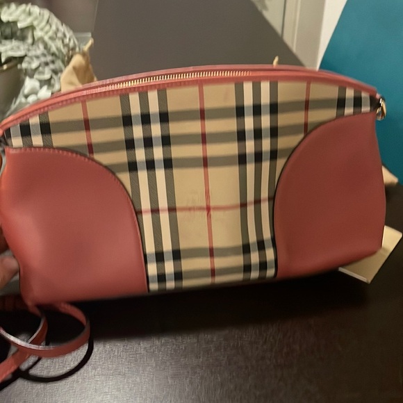 Burberry Handbags - Authentic Burberry handbag